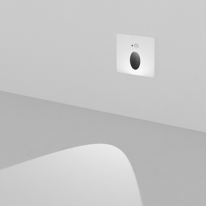 STEP LIGHT SENSOR Thumbnail